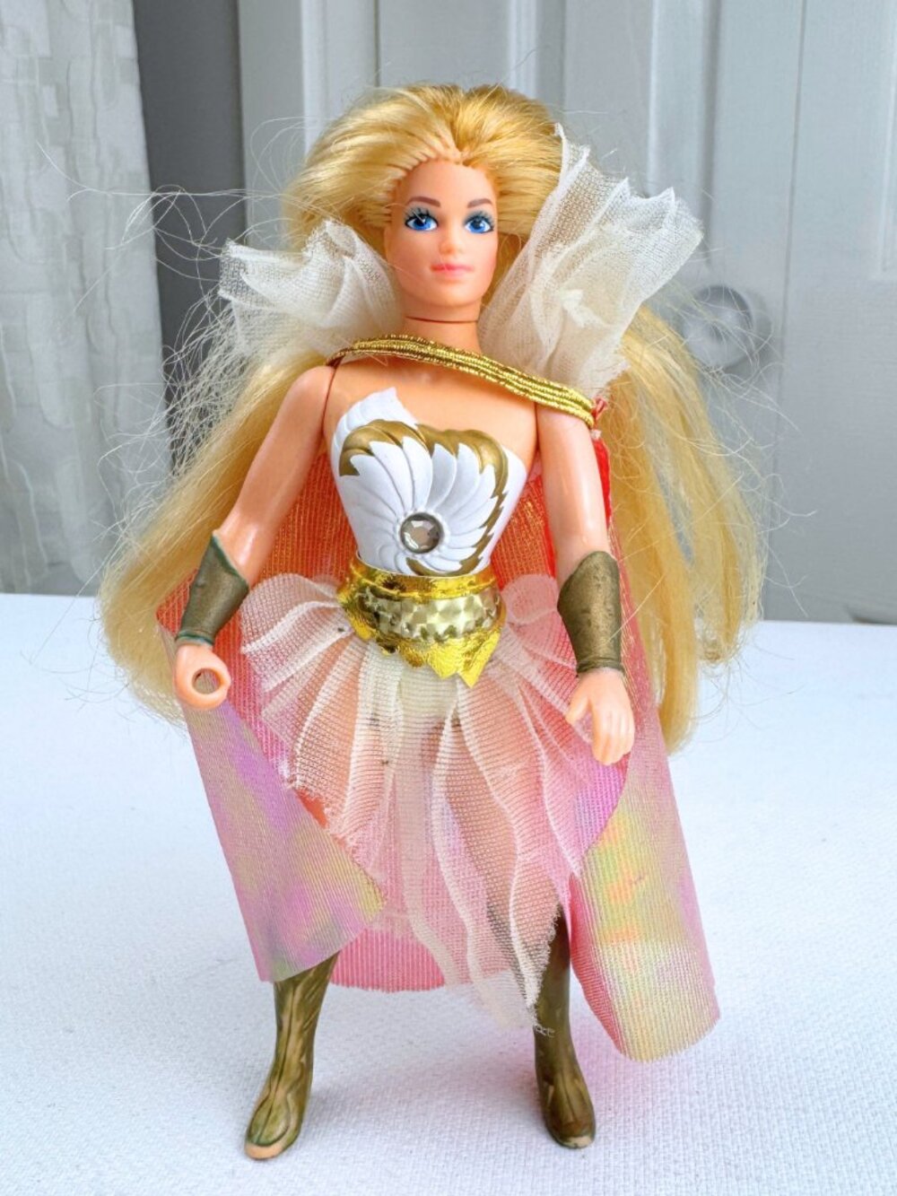 1984 She-Ra Princess of Power Vintage Doll Wave 1 with Cape & Skirt